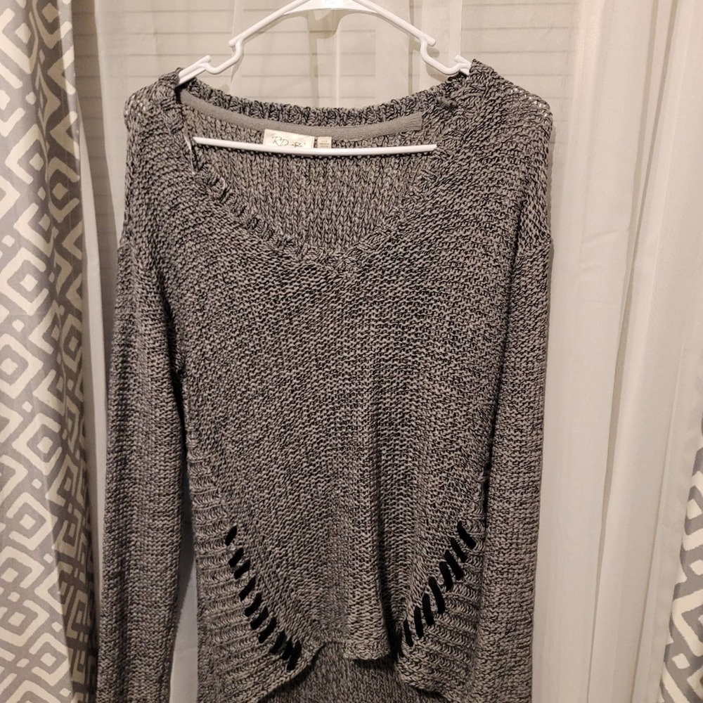 Swoop neck knit sweater